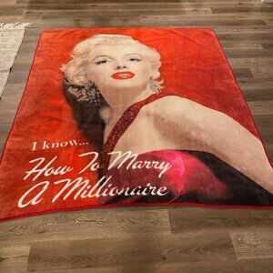 Marilyn Monroe Sherpa Blanket 76x90 How to Marry a‎ Millionaire Red Dress
